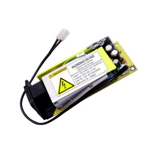Fuente de poder MikroTik 24V2APOW interna de 24 V y 2.5 A