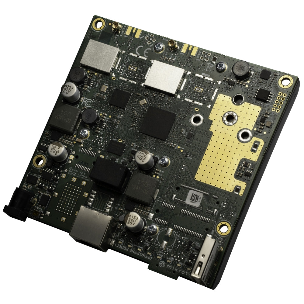 Radio de enlace MikroTik L11UG-5HAXD-US CPE 5 GHz con WiFi 6, Gigabit y PoE
