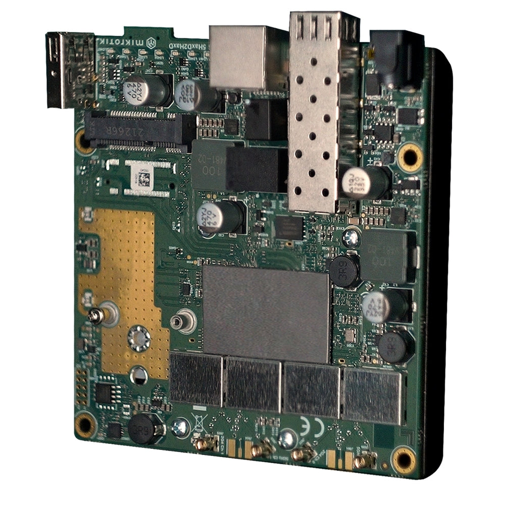 Equipo de red MikroTik L23UGSR-5HAXD2HAXD-US router dual band 2.4/5 GHz con SFP